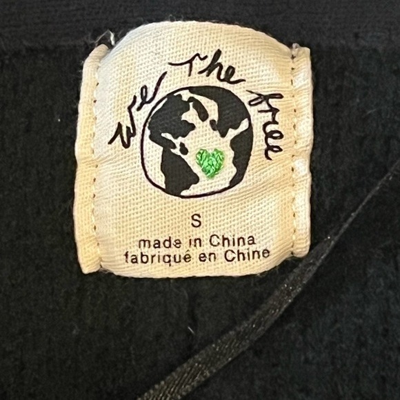 WE THE FREE CARE EASTWOOD TUNIC SWEATER IN BLACK‎ NWOT WOMEN'S SIZE SMALL - Picture 7 of 11